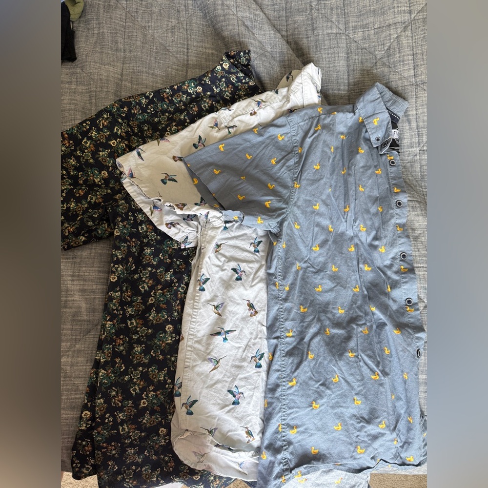 Three Printed Button-Up Shirts - Blue Duck, blue Hummingbird, Navy Floral Sz L